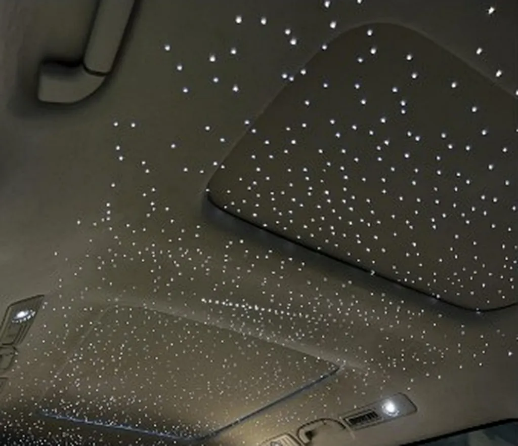 06_wr_starlight_panorama_roof_stars.webp